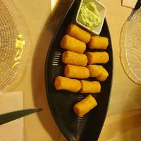 Croquetas ricas ricas at La Huella Vegana in Alcala De Henares