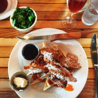 Saturday Brunch at The Beer Plant in Austin