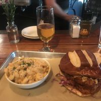 Mac & cheese and the oyster mushroom Nashville spicy sandwich at The Beer Plant in Austin