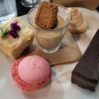 Desserts at Hoo Gah in Bendigo