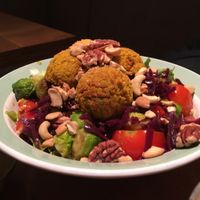 Bloemkoolfalafel at SLA - Kruisweg in Haarlem