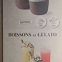 Vegan Shake & Vegan chocolate chaud   at Amorino in Nancy