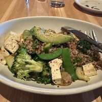 Teriyaki Quinoa Bowl with tofu 😋 #Veganuary at True Food Kitchen in Palo Alto