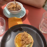 Mousse au chocolat et tartelettes au citron   at Primeur Cantine in Paris