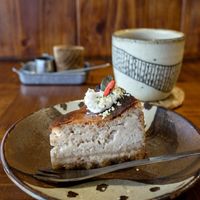 Cheesecake and coffee at Mana in Naha