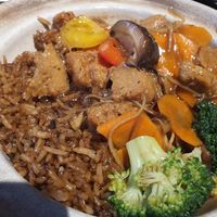 Claypot rice at D'life 蔬食 - Jurong West in West Singapore