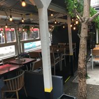 Outdoor dining at Bareburger - Hell's Kitchen in New York City