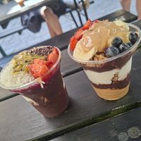 Brazilian Bowl & Pink Bowl at Superfood Deli - Mariahilfer in Vienna