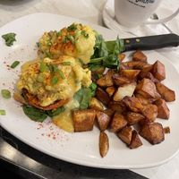 More eggs Bene with the potatoes !!!! 🤤 at Silver Diner in Frederick