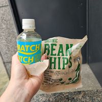 Protein low calorie mung bean chips with sparkling lemonade. at Musubi Garden in Osaka