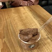 Vegan chocolate gelato at Amorino in Alicante