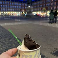 Lemon basil and dark chocolate  at Amorino - Mayor in Madrid