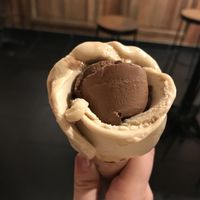 Dark chocolate and hazelnut (both vegan) at Amorino - Via del Corso in Florence