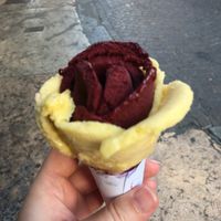 „Piccolo“ (2 flavours)  at Amorino in Verona
