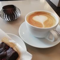 Cappuccino with oat milk at Cafe Como in Klagenfurt