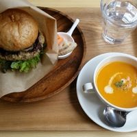 Burger set at Rota Cafe in Fukuoka
