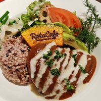 The burger plate was really good (daily meal) at Rota Cafe in Fukuoka