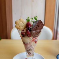 Vegan parfait at Rota Cafe in Fukuoka