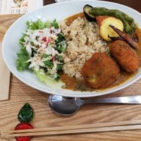 Vegan curry with pumpkin croquettes at Rota Cafe in Fukuoka