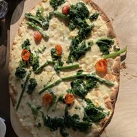 Vegan flammkuchen  at 37 grad Kaffeebar Landegeschäft in Lindau