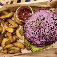  at Flower Burger in Rome