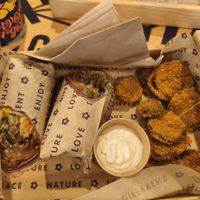  at Flower Burger in Rome