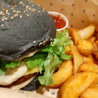 Fast food that is proper food at Flower Burger in Rome