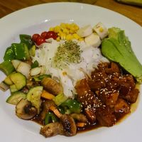 Asian Noodles with Tofu at El Maple in Quito