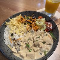 Tofu strogonoff   at Outro Lado in Faro