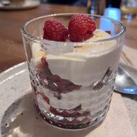 Red velvet  at Outro Lado in Faro