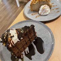 Choco and banana cruble  at Outro Lado in Faro