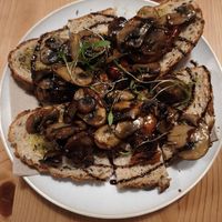 Mushroom starter at Outro Lado in Faro