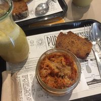 Fresh made juice, vegan lasagna and carrot cake ❤️ at PUR etc in Versailles