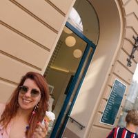 Entrance of the ice cream parlor at Eis Greissler in Klagenfurt
