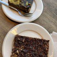 Raw Pistacchio Cake & Müsli Bar  at Le Kaff in Copenhagen