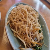 Stir fried noodles at Doi Intanon in Ambleside