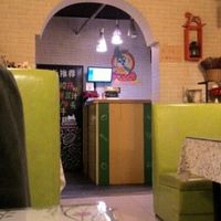 Inside at Bunny Pizza in Pingyao