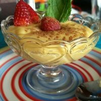 Mousse de manga at Arvore do Mundo in Porto