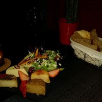 plateau de fromages végétaux at Arvore do Mundo in Porto