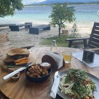 Cauliflower wings, pulled pork sw, zoodles  at The Banyan Tree in 