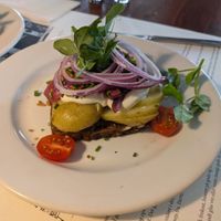 Potato smørrebrød at Frederik VI in Frederiksberg
