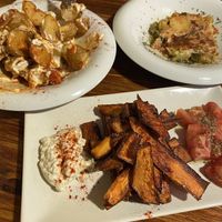 Boniato frito, patatas bravas y moussaka   at La Tavernaire in Valencia
