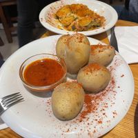 Papas amb "mojo”  at La Tavernaire in Valencia