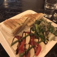 Bulgogi sandwich and salad  at Vegetus 베제투스 in Seoul