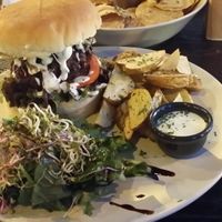 Vegetus burger at Vegetus 베제투스 in Seoul