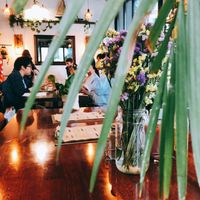 Green green with big plants and flowers at Vegetus 베제투스 in Seoul
