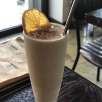 Apple Ginger Smoothie at Vegetus 베제투스 in Seoul