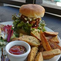 할라피뇨 버거 at Vegetus 베제투스 in Seoul