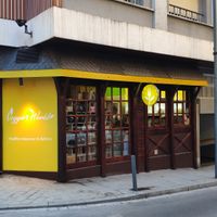 From the side at Veggie's World in Andorra La Vella