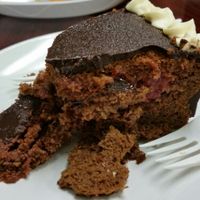 chocolate cake at Vegan and Juice in Miami